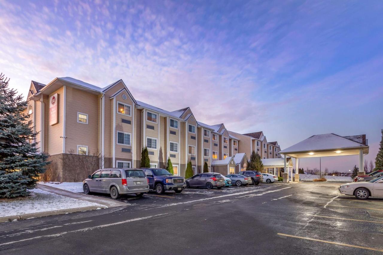 Best Western Plus Woodstock Inn & Suites Zewnętrze zdjęcie