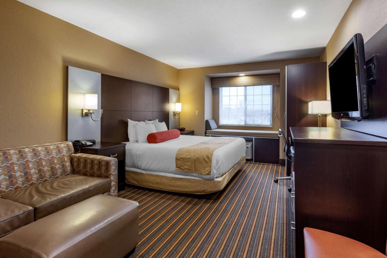 Best Western Plus Woodstock Inn & Suites Zewnętrze zdjęcie