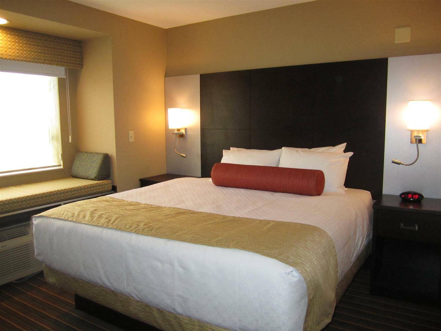 Best Western Plus Woodstock Inn & Suites Zewnętrze zdjęcie